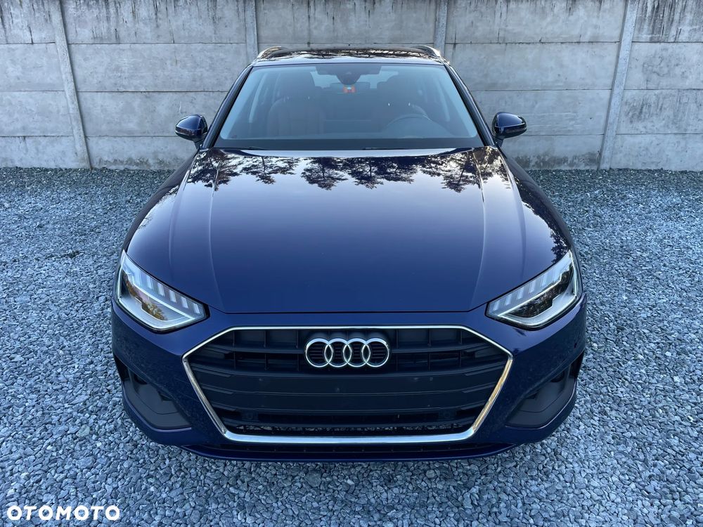 Audi A4 Avant - 1