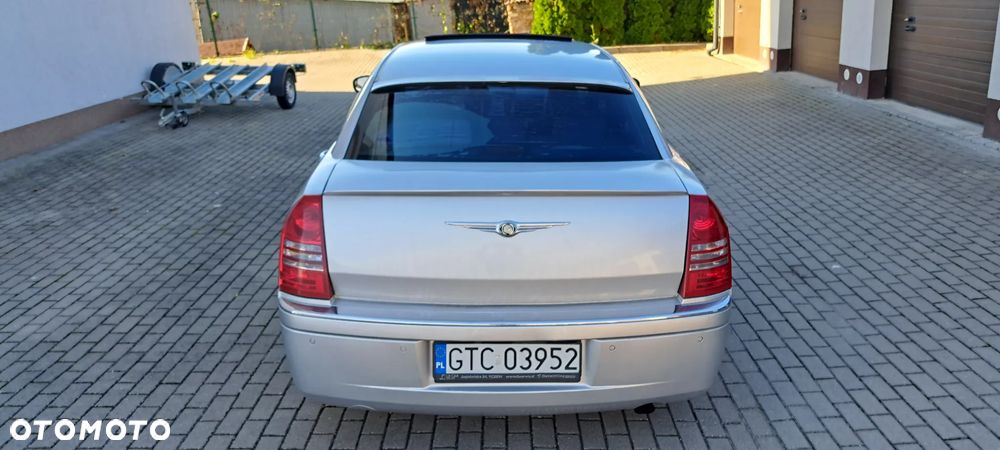 Chrysler 300C - 6