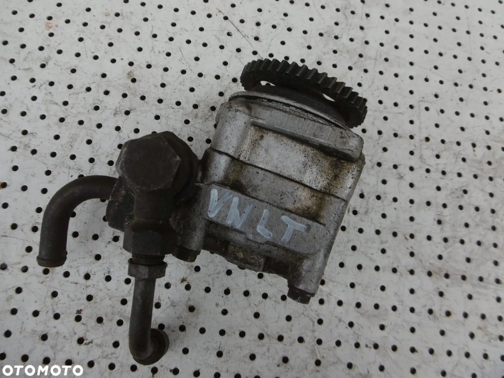 POMPA WSPOMAGANIA VW LT 2.8 TDI - 1