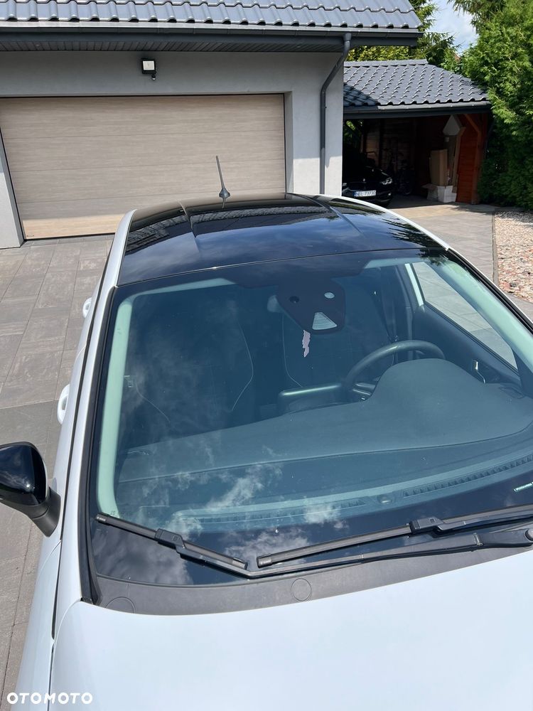 Ford Fiesta 1.0 EcoBoost S&S TITANIUM - 13