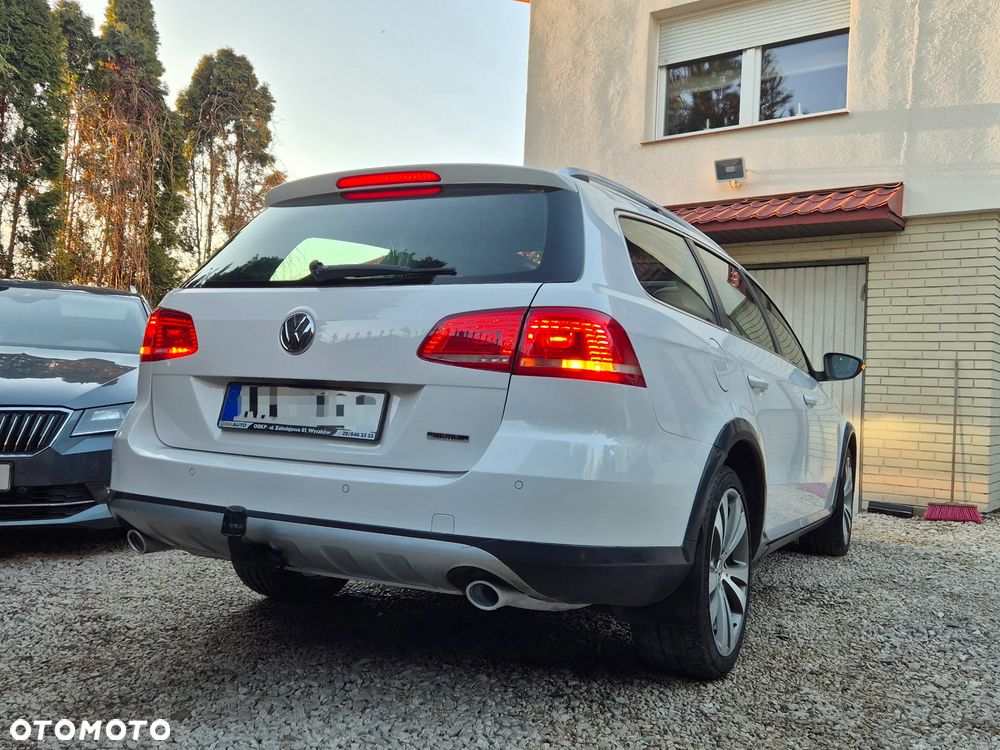 Volkswagen Passat 2.0 TDI DSG BlueMotion Technology Highline - 9