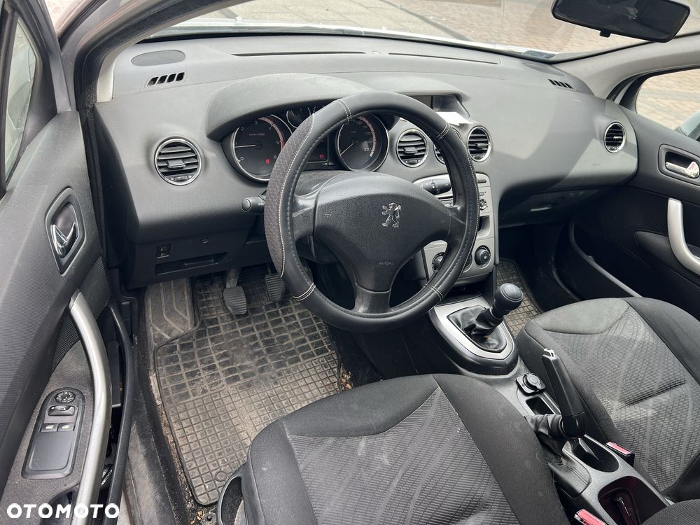 Peugeot 308 - 7