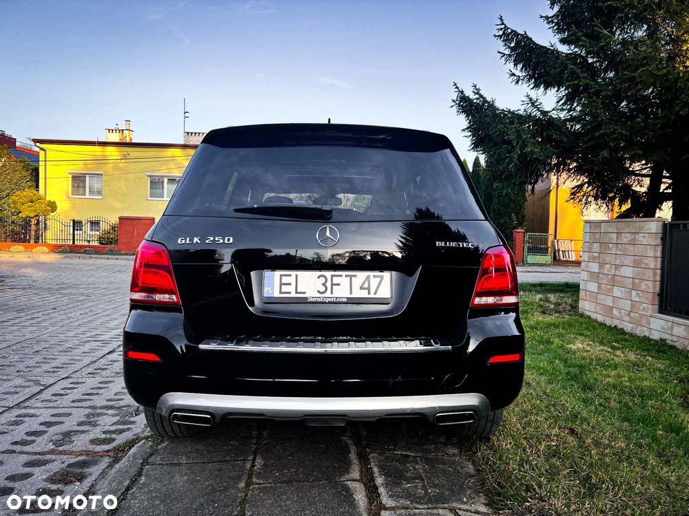 Mercedes-Benz GLK 220 BlueTEC 4Matic 7G-TRONIC - 7