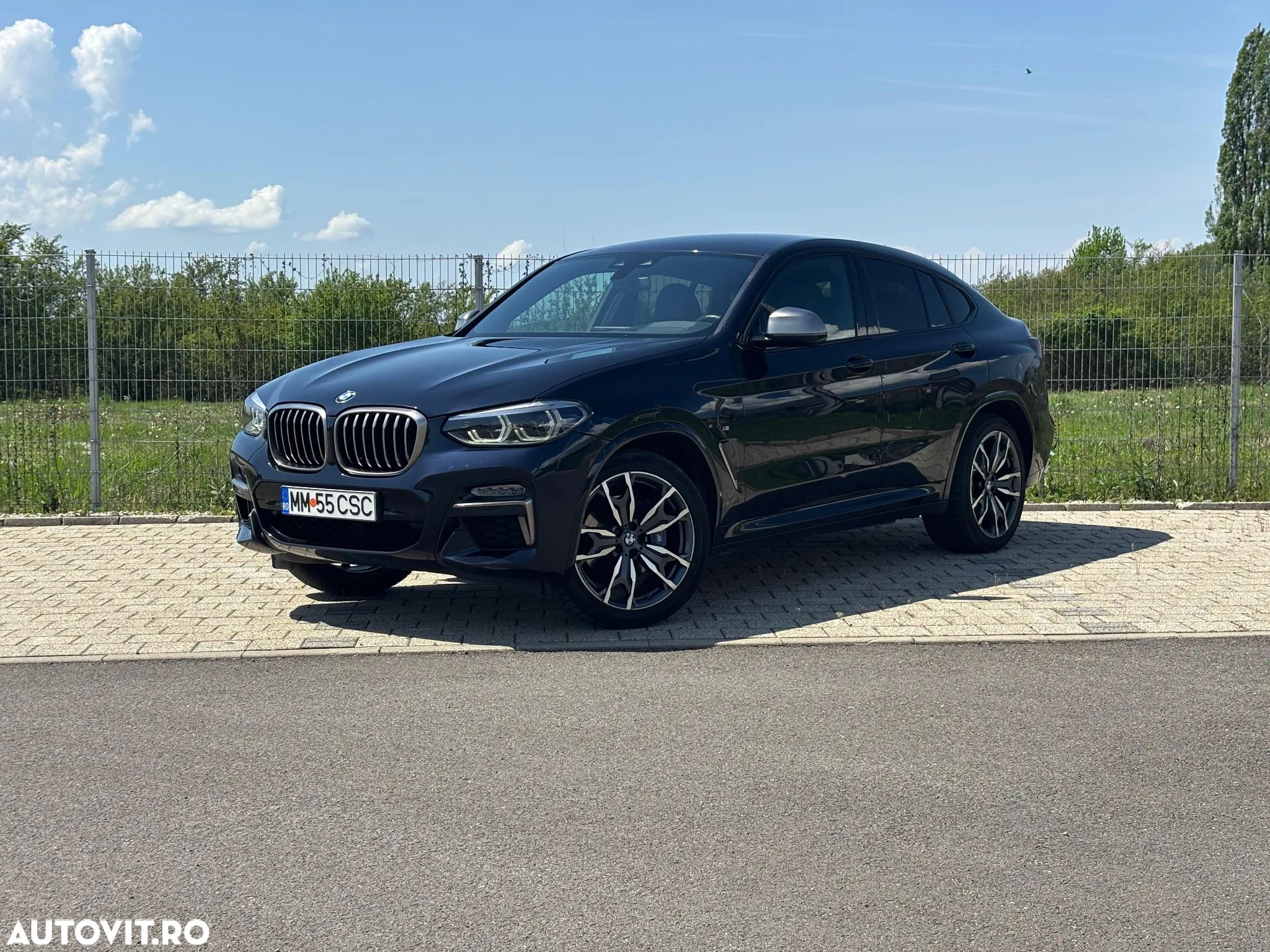 BMW X4 M M40i - 1