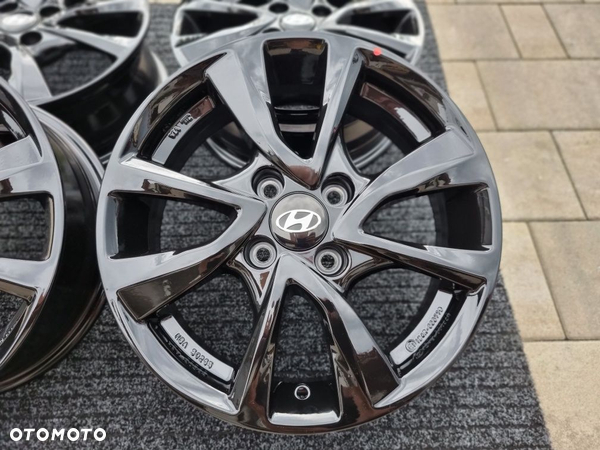 Hyundai 15" nowe felgi alu i10 i20 Inster Bayon 4x100 czarne alufelgi