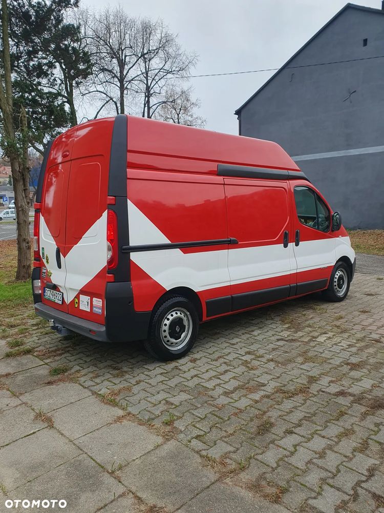 Renault Trafic - 6