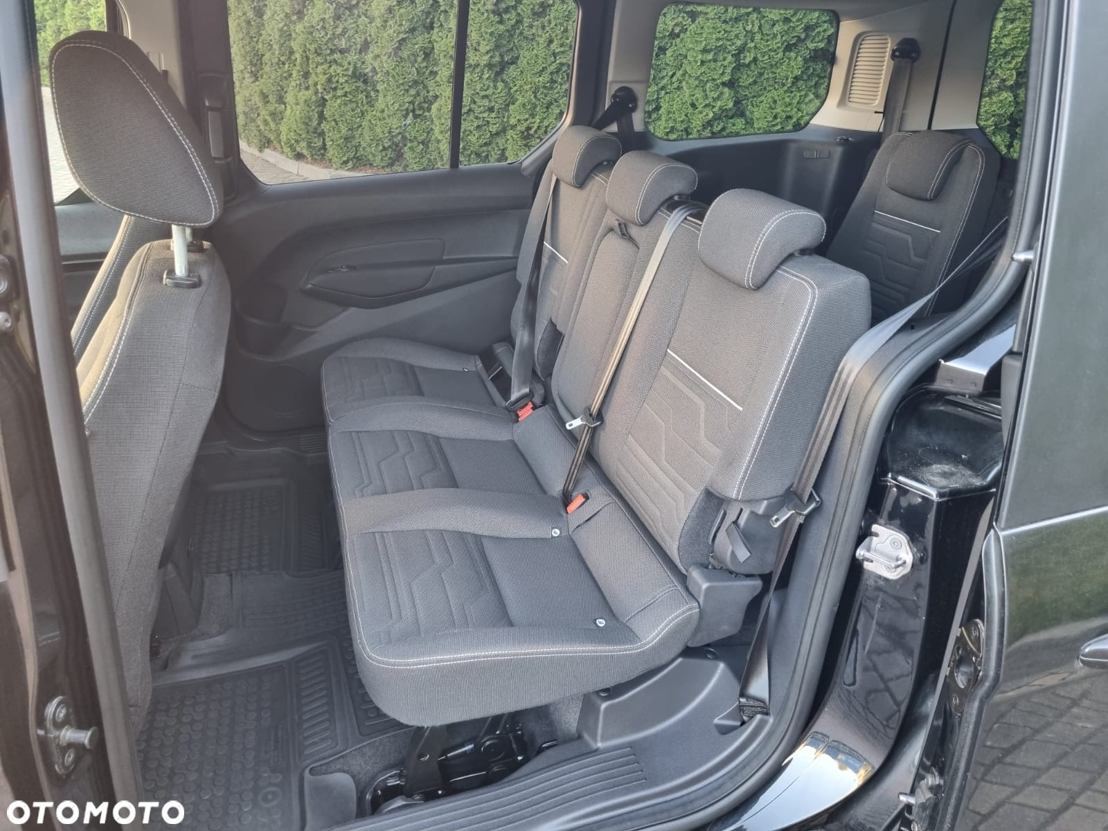 Ford Tourneo Connect Grand 1.6 TDCi Titanium - 15