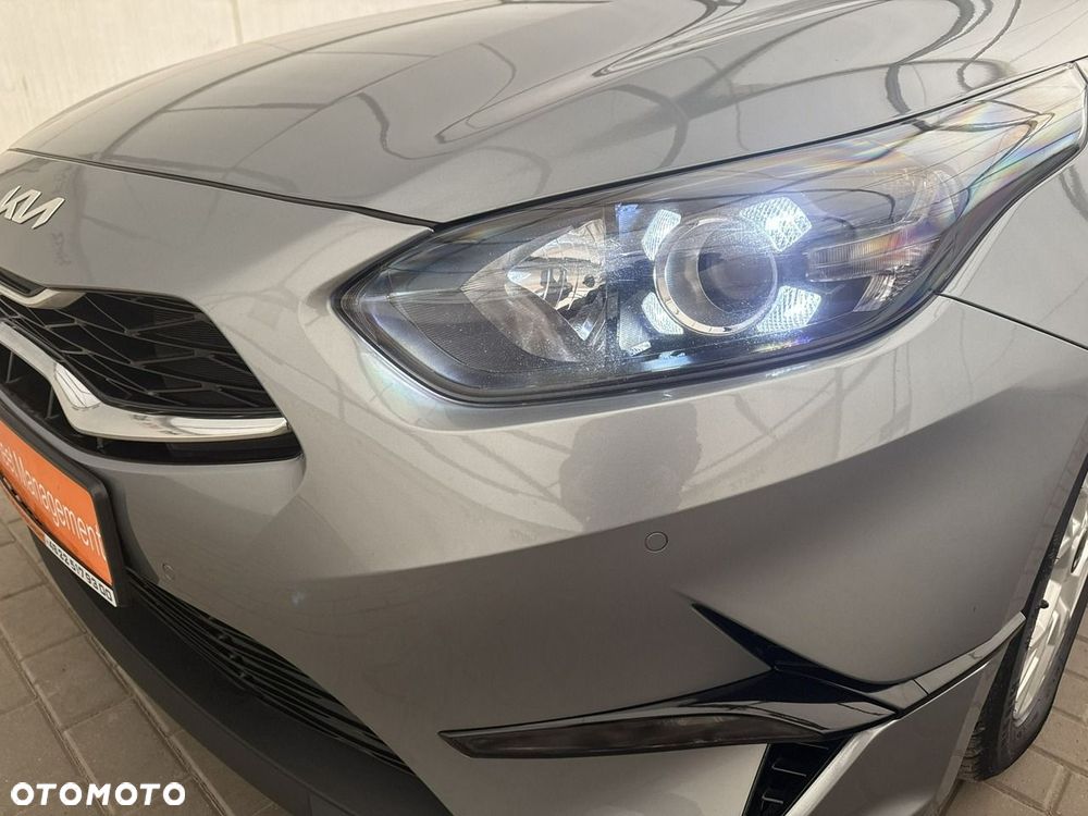 Kia Ceed - 29
