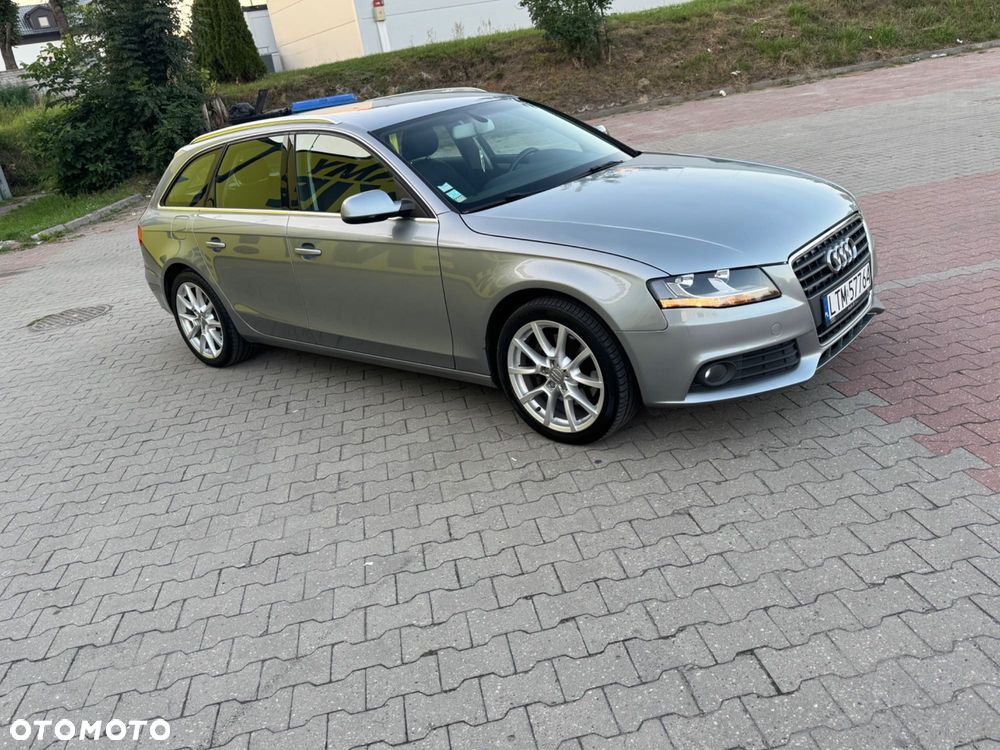 Audi A4 Avant - 1