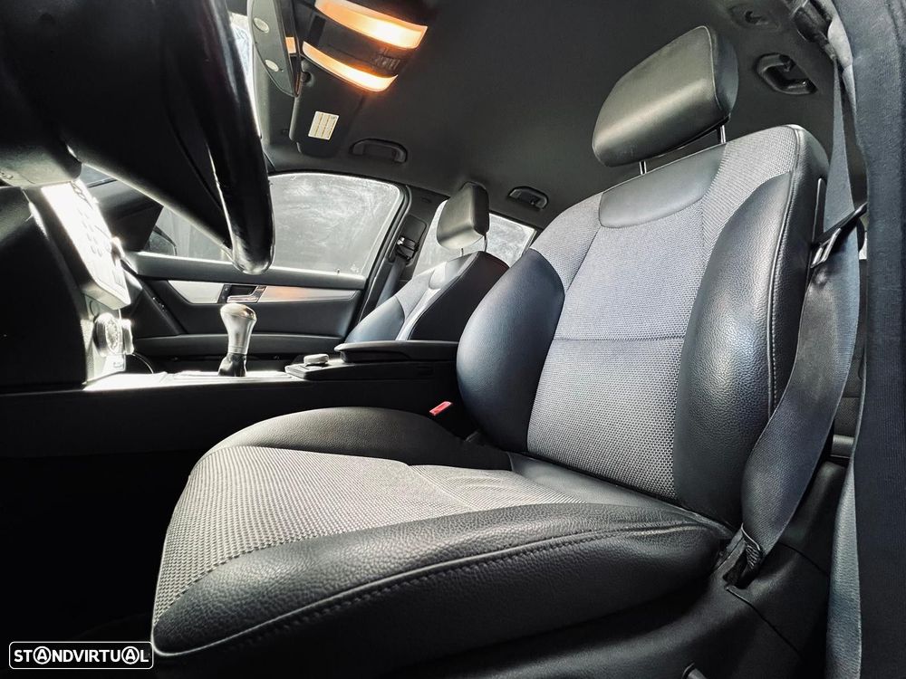 Mercedes-Benz C 250 CDi Avantgarde BlueEfficiency - 29