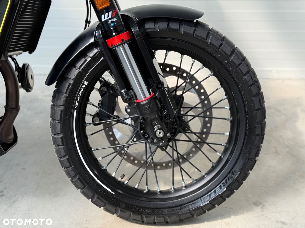 Husqvarna Svartpilen - 10