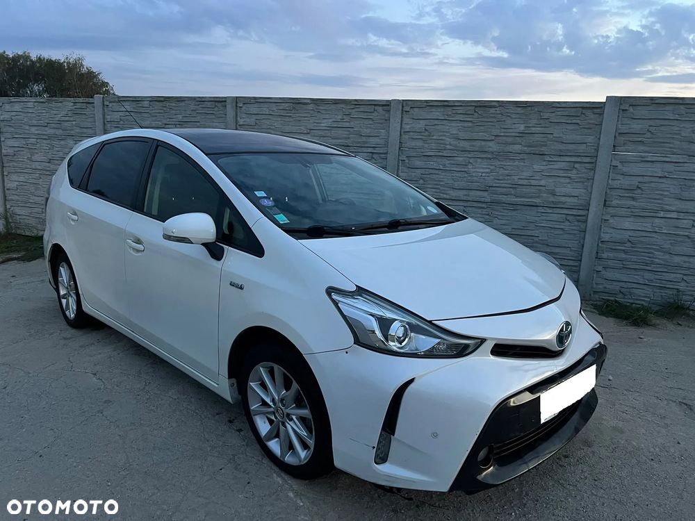 Toyota Prius+ (Hybrid) - 35