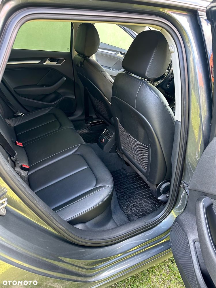 Audi A3 Sportback 1.6 TDI (clean diesel) S line Sportpaket - 10