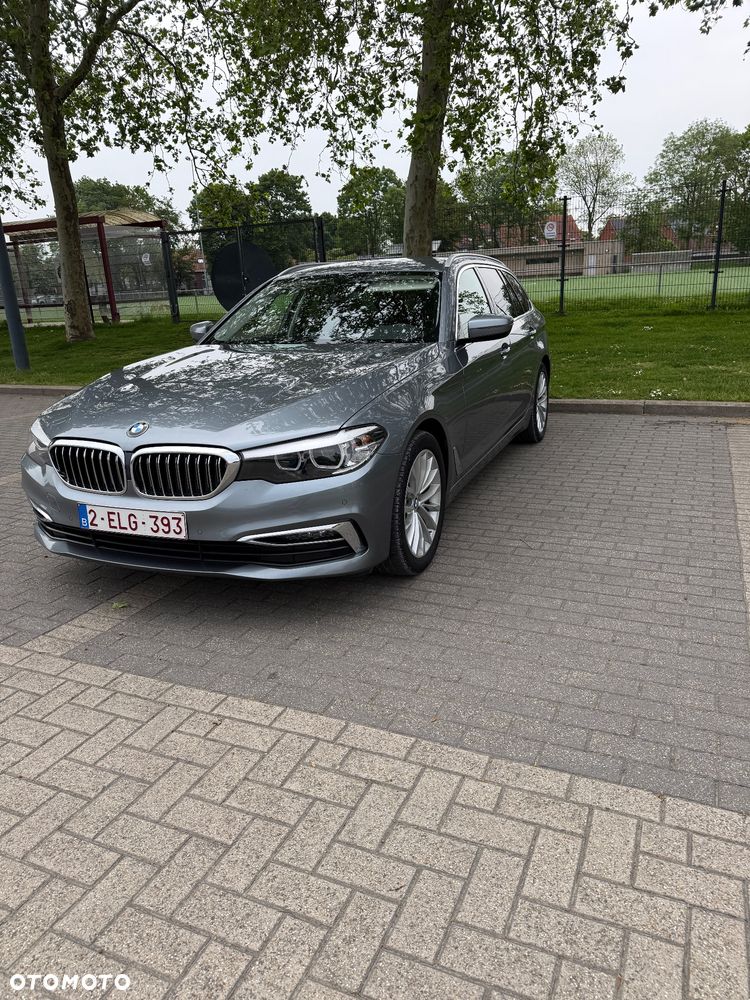 BMW Seria 5 518d Luxury Line - 2