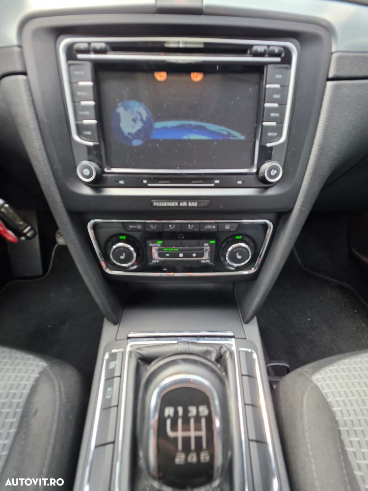 Skoda Superb 1.8 TSI Exclusive - 8