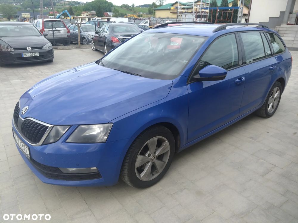 Skoda Octavia - 2