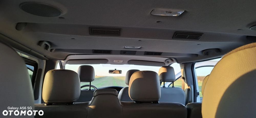 Opel Vivaro - 18