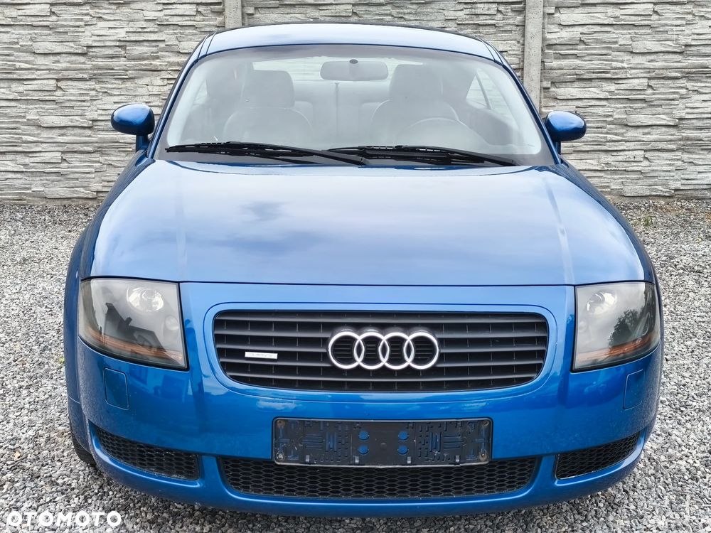 Audi TT Coupé 1.8T Quattro - 11