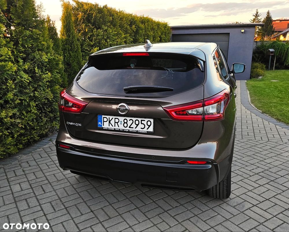 Nissan Qashqai 1.6 dCi Visia S&S - 11