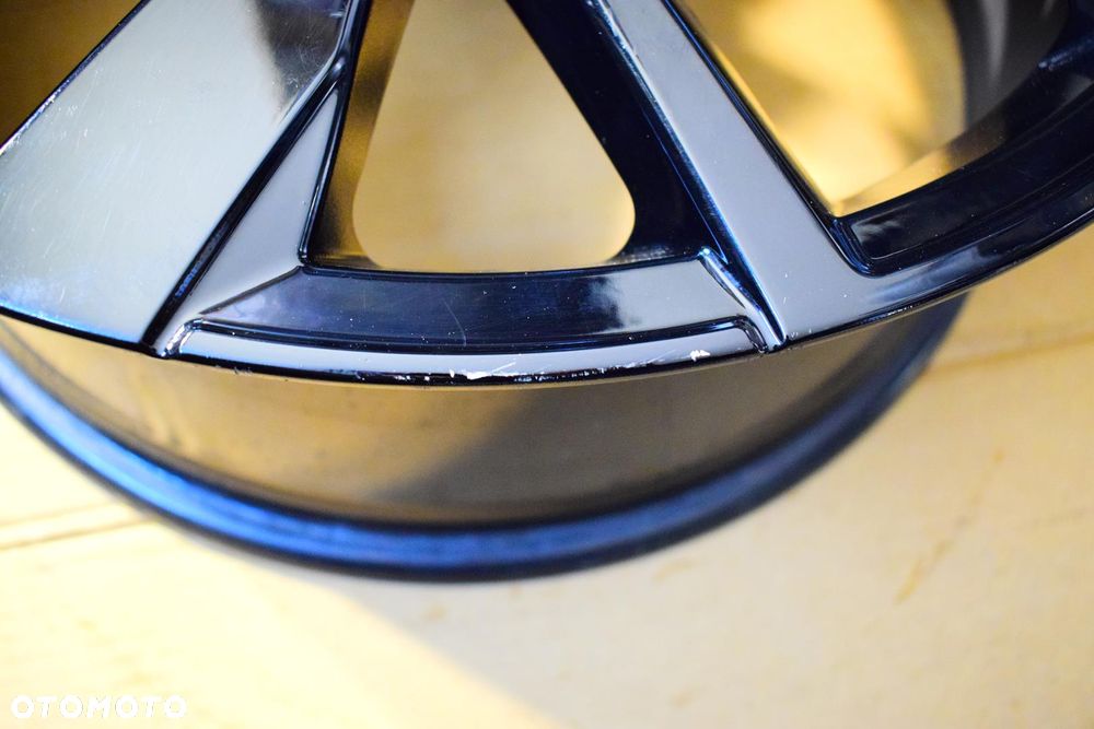 VW 19'' ,,R-Line'' T-Roc 2GA Oryginał! - 3