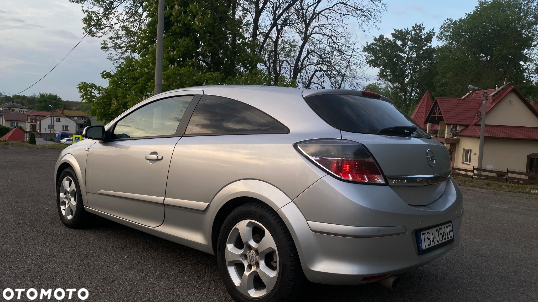 Opel Astra III GTC 1.6 Sport - 5