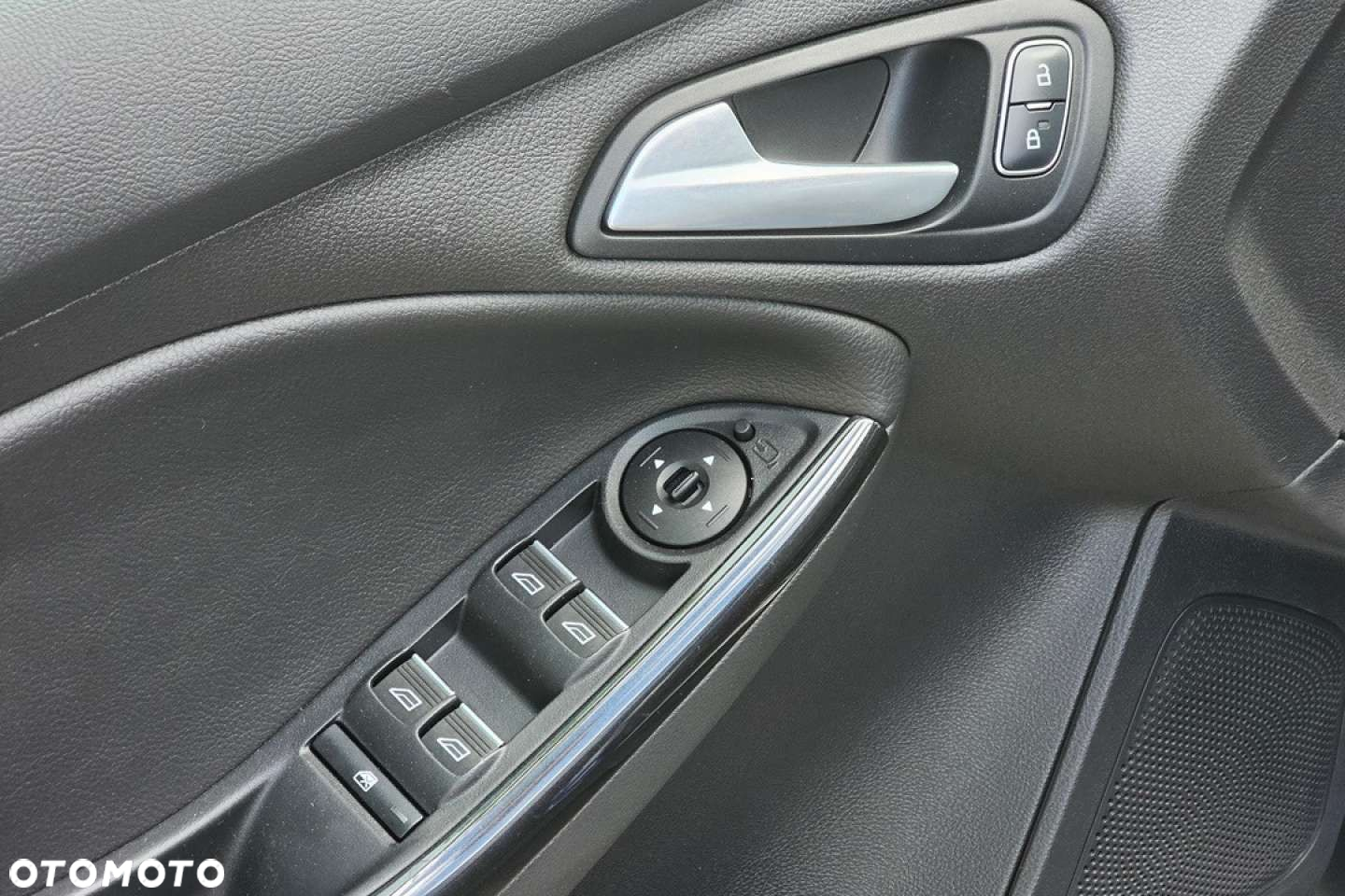 Ford Focus - 31