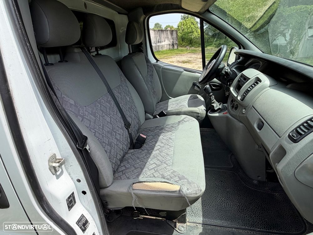 Opel Vivaro 1.9 cdti - 30