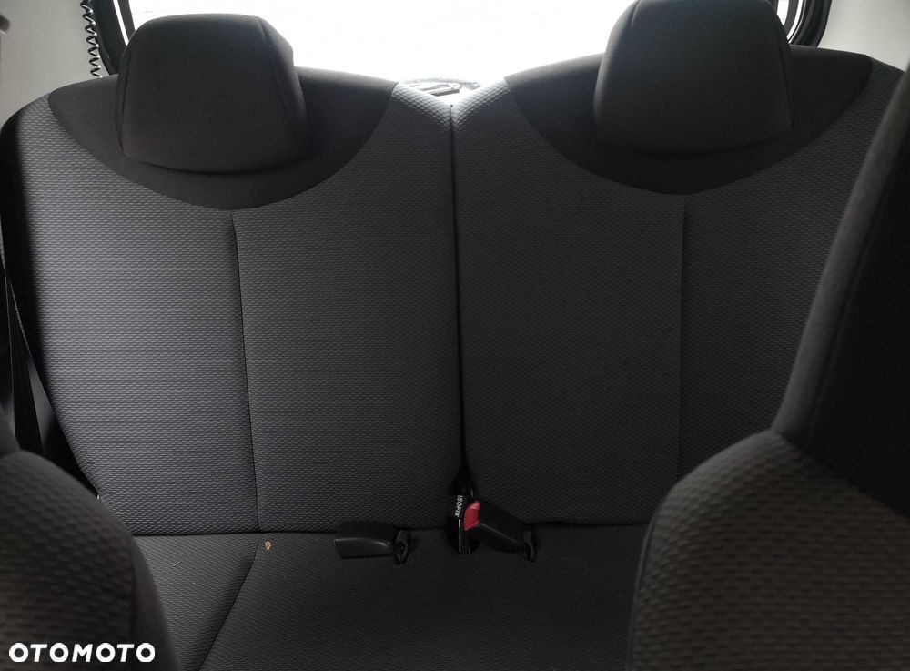 Toyota Aygo - 8