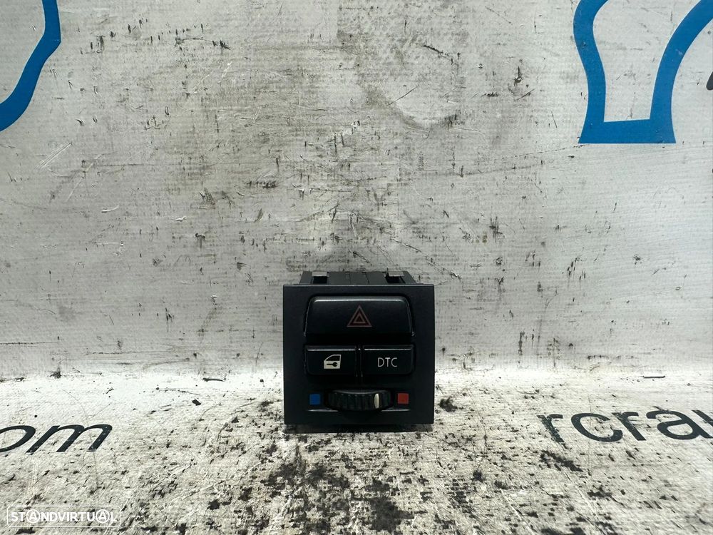 .Botão Switch Original Piscas Triangulo Emergencia DTC BMW Serie 3 9132421 2005 - 2012 - 3