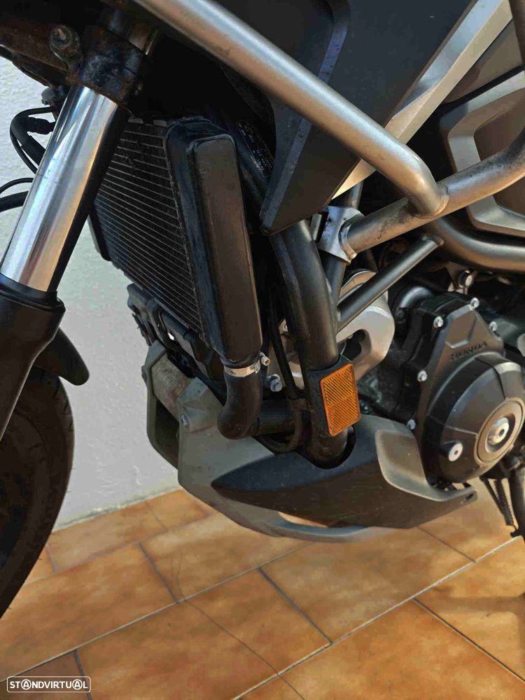 Honda NC750X NC750XA - 8