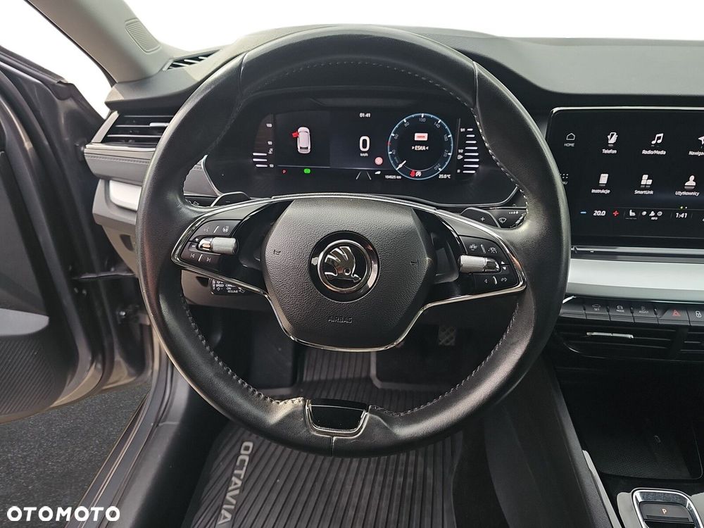 Skoda Octavia 2.0 TDI Style DSG - 23