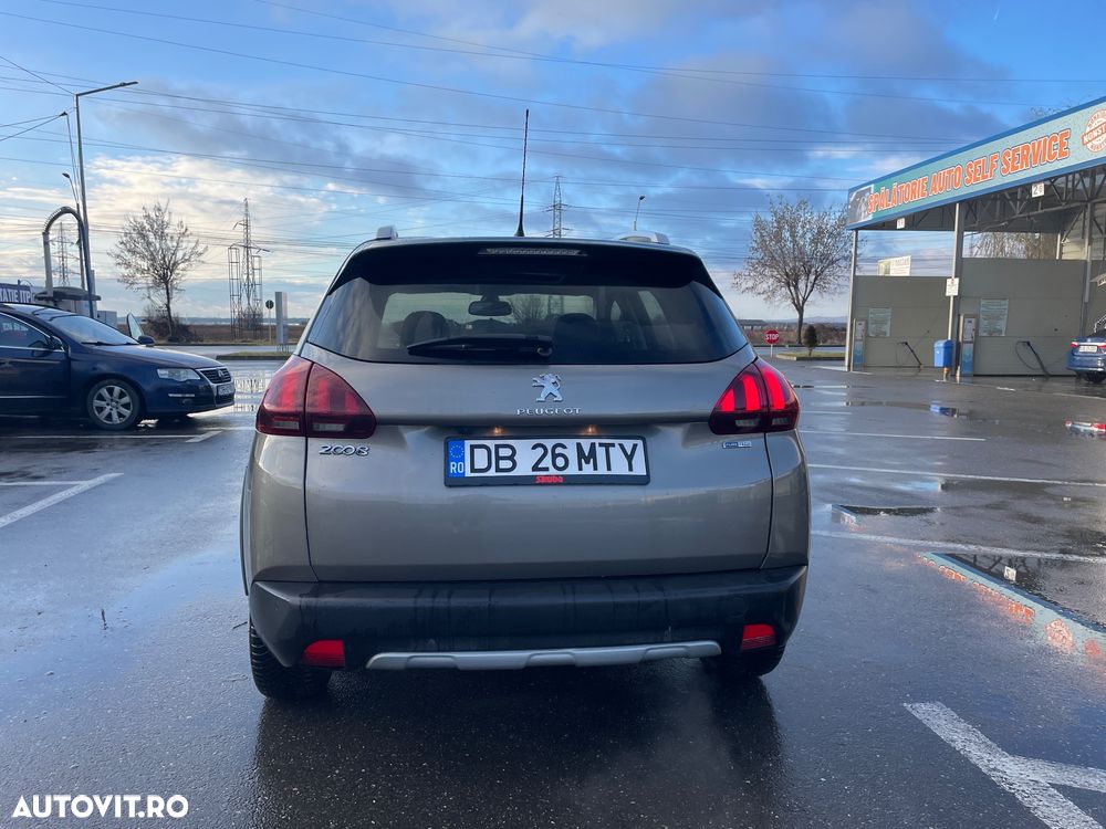 Peugeot 2008 PureTech 110 Stop&Start EAT6 Active - 5