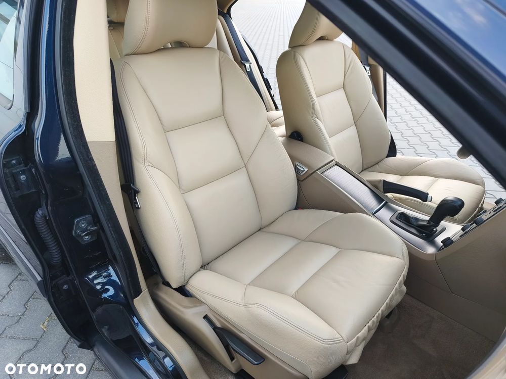 Volvo S60 2.4 Summum - 23