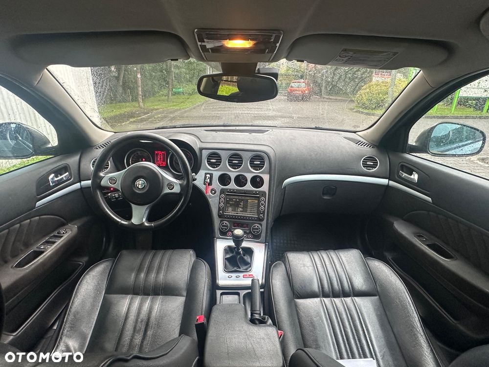 Alfa Romeo 159 1.9JTDM Distinctive - 10