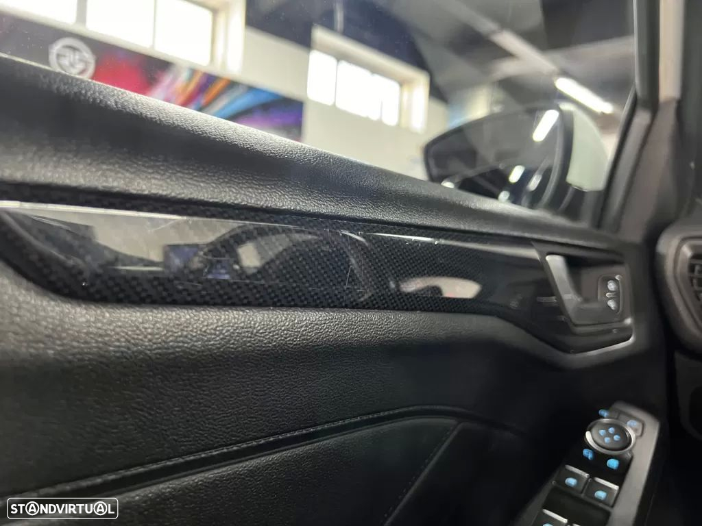 Ford Focus SW 1.5 TDCi EcoBlue ST-Line - 40