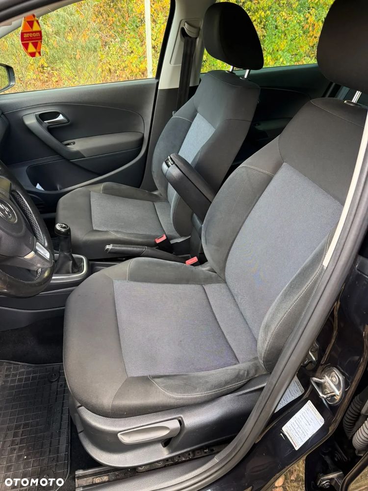 Volkswagen Polo 1.6 TDI DPF Highline - 16