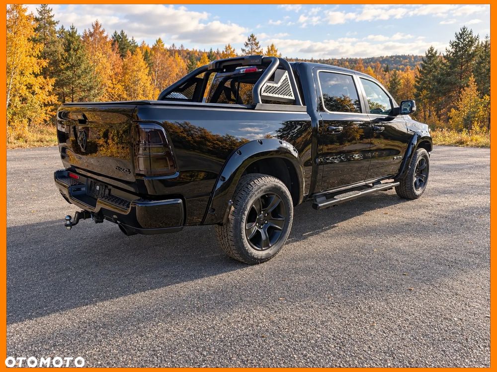 RAM 1500 Crew Cab Shortbed Bighorn - 6