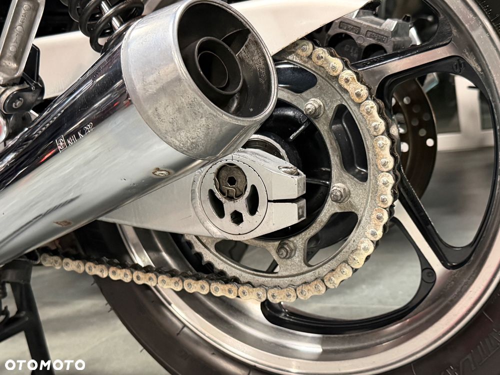 Kawasaki Zephyr - 32