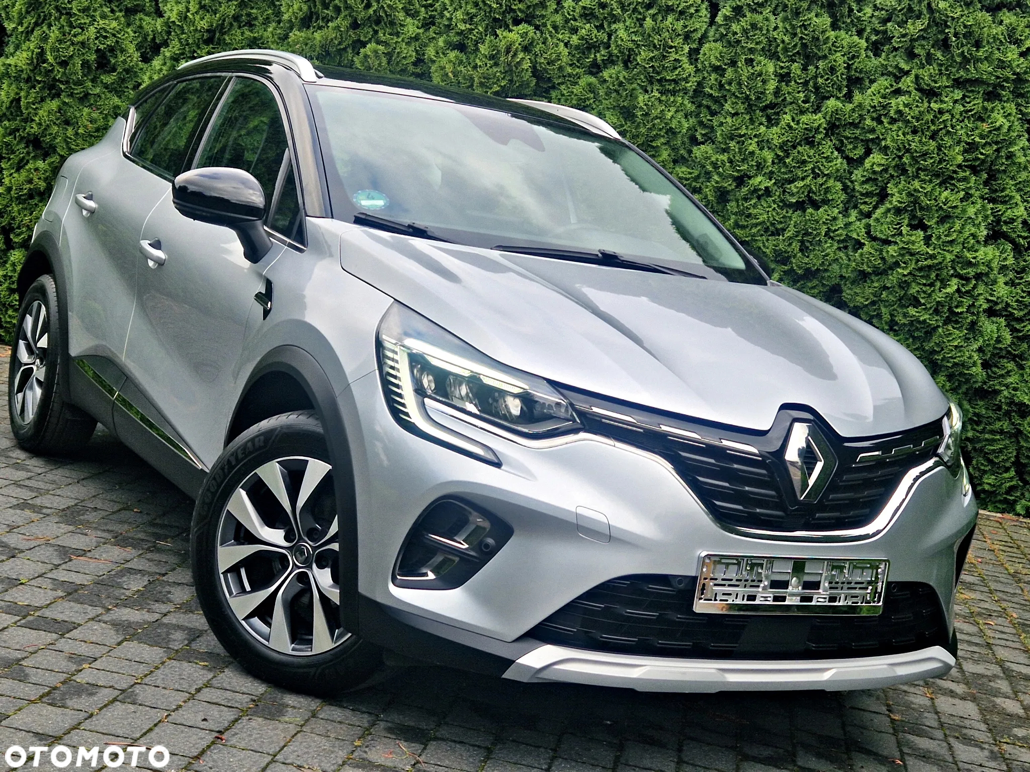Renault Captur 1.3 TCe Intens EDC - 3