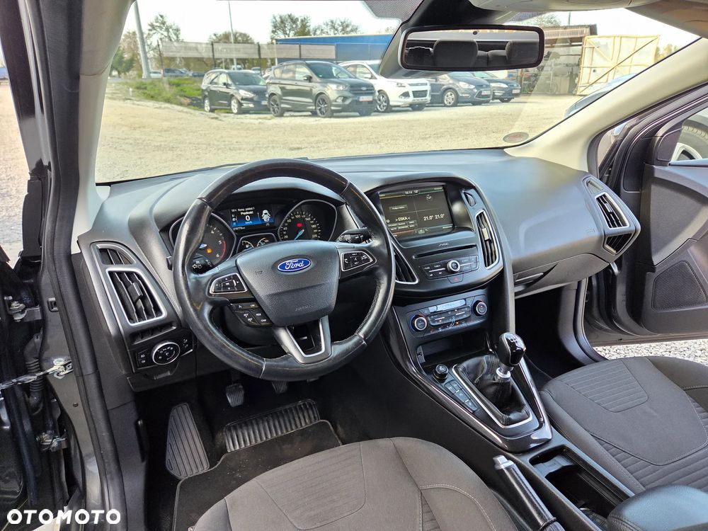 Ford Focus 1.5 TDCi DPF Start-Stopp-System Titanium - 15