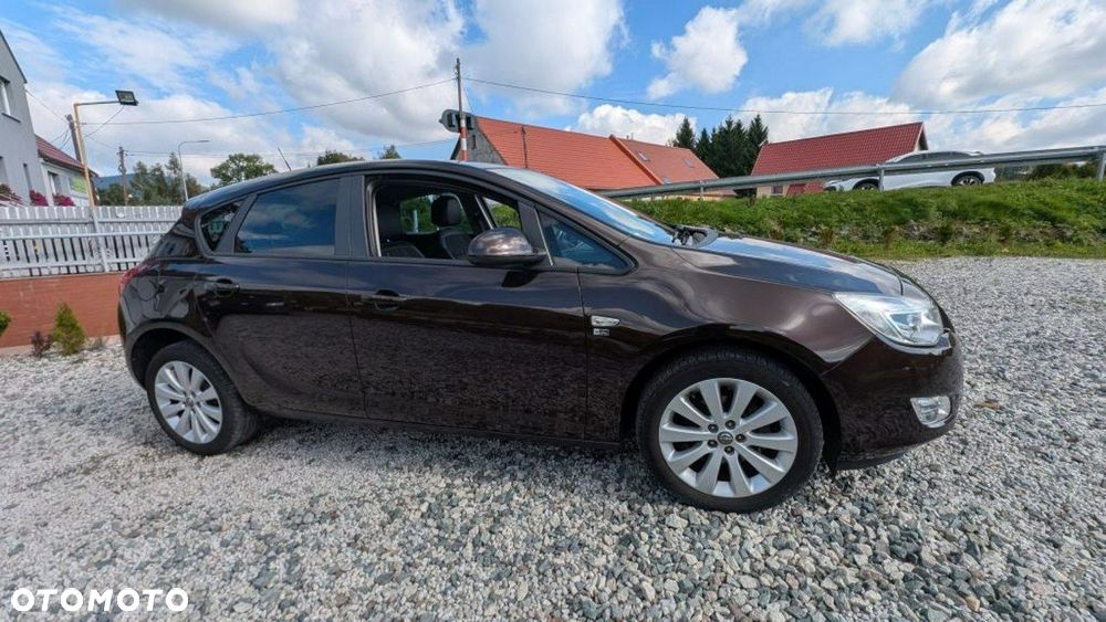 Opel Astra - 2