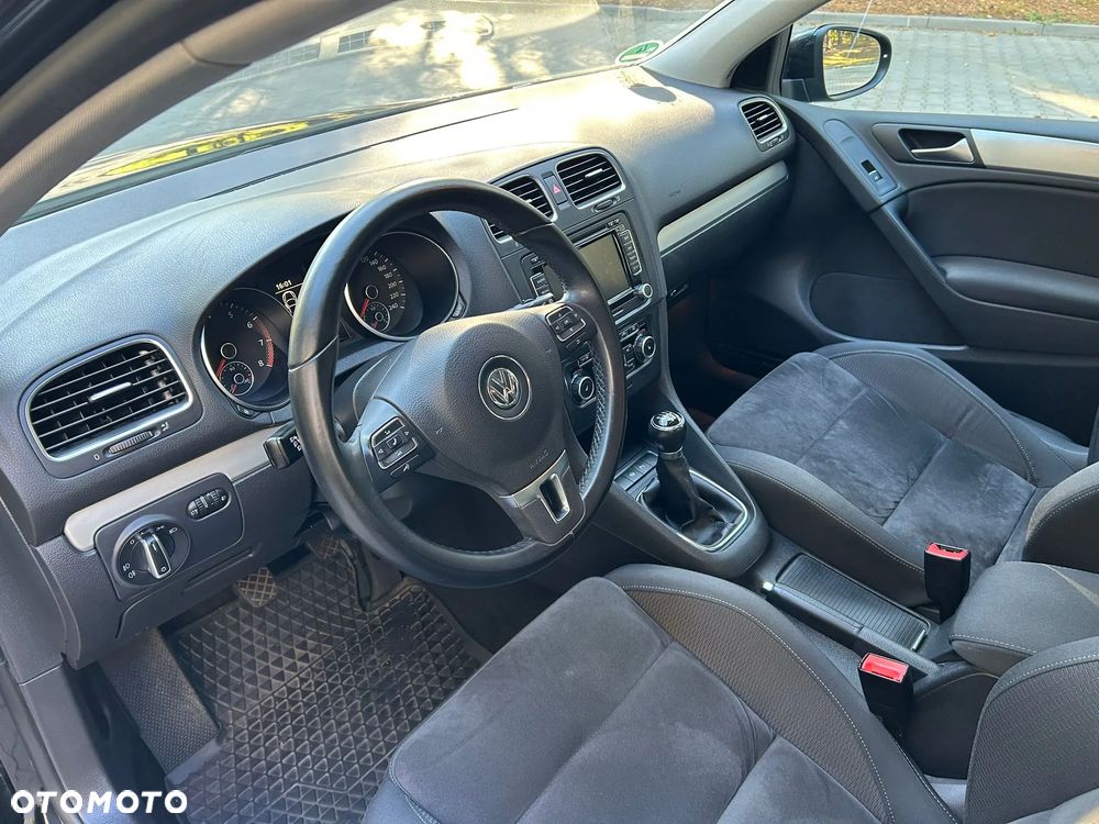Volkswagen Golf 1.4 TSI Highline - 14