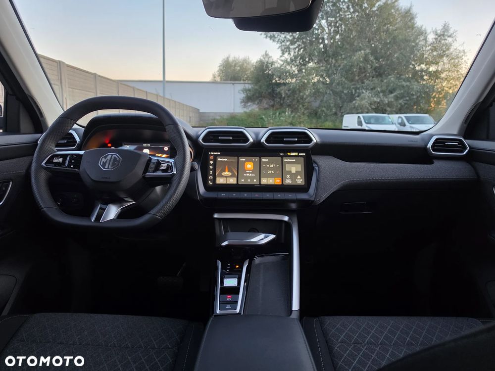 MG ZS Hybrid+ Comfort - 12