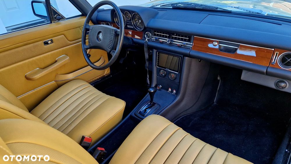 Mercedes-Benz 280 - 9