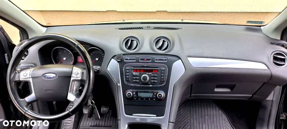 Ford Mondeo 2.0 TDCi Silver X - 11