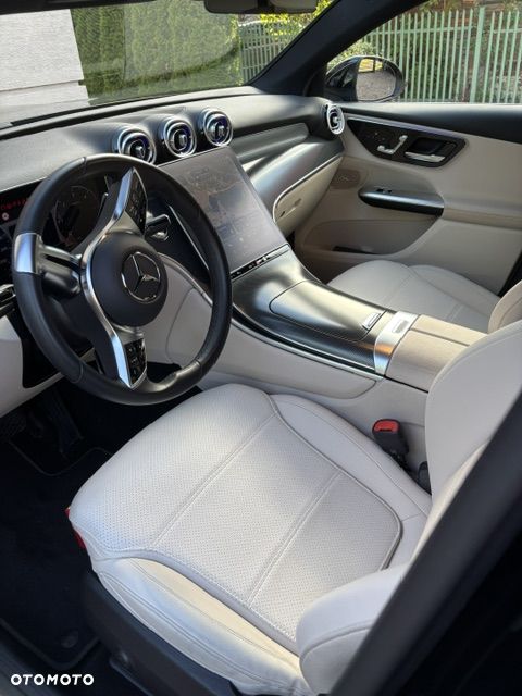 Mercedes-Benz GLC 220 d mHEV 4-Matic Avantgarde - 11