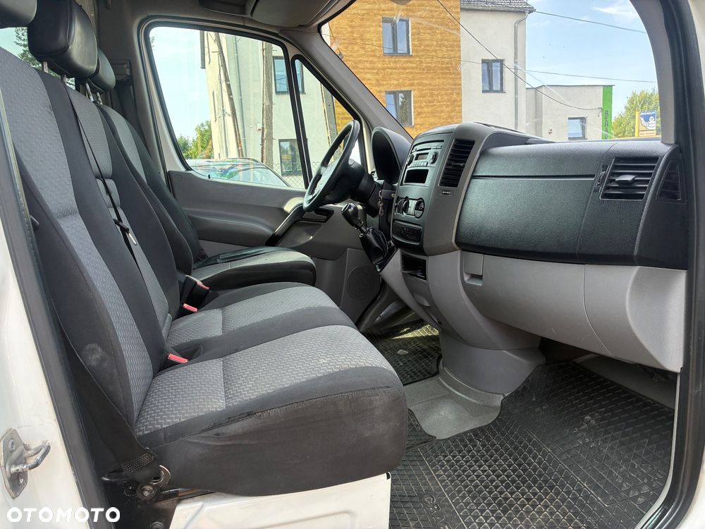 Volkswagen CRAFTER - 12