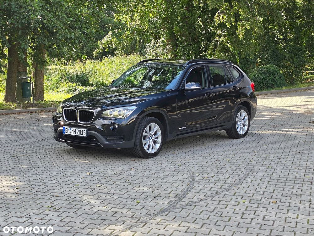 BMW X1 xDrive20d Sport Line - 1