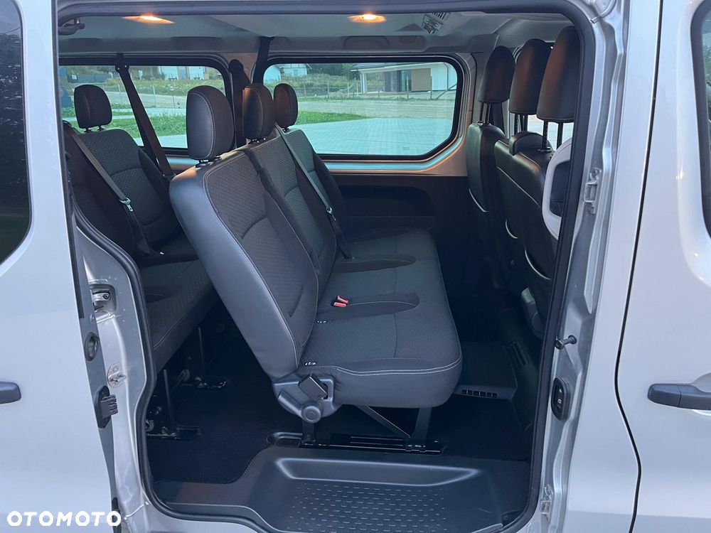 Opel Vivaro - 20