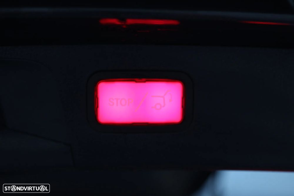 Mercedes-Benz E 300 de Avantgarde - 29